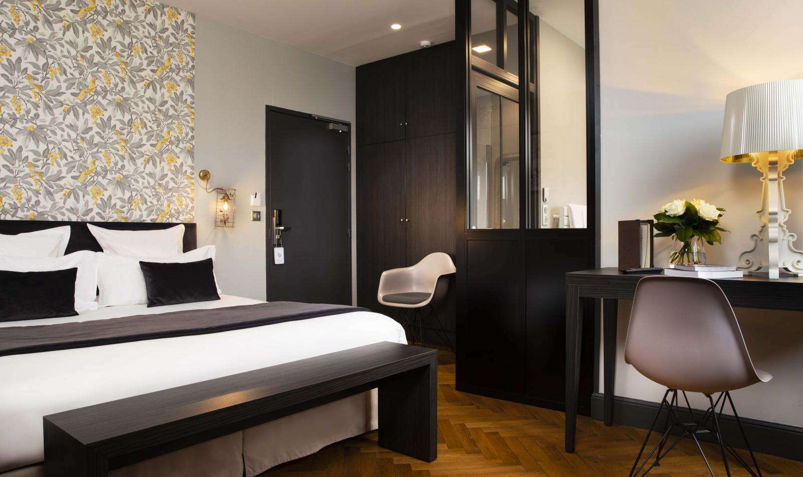 Готель Country Club Yvre-l'Eveque Номер фото